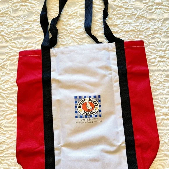 Gooseberry Patch Holiday Tote Bag - Picture 3 of 11